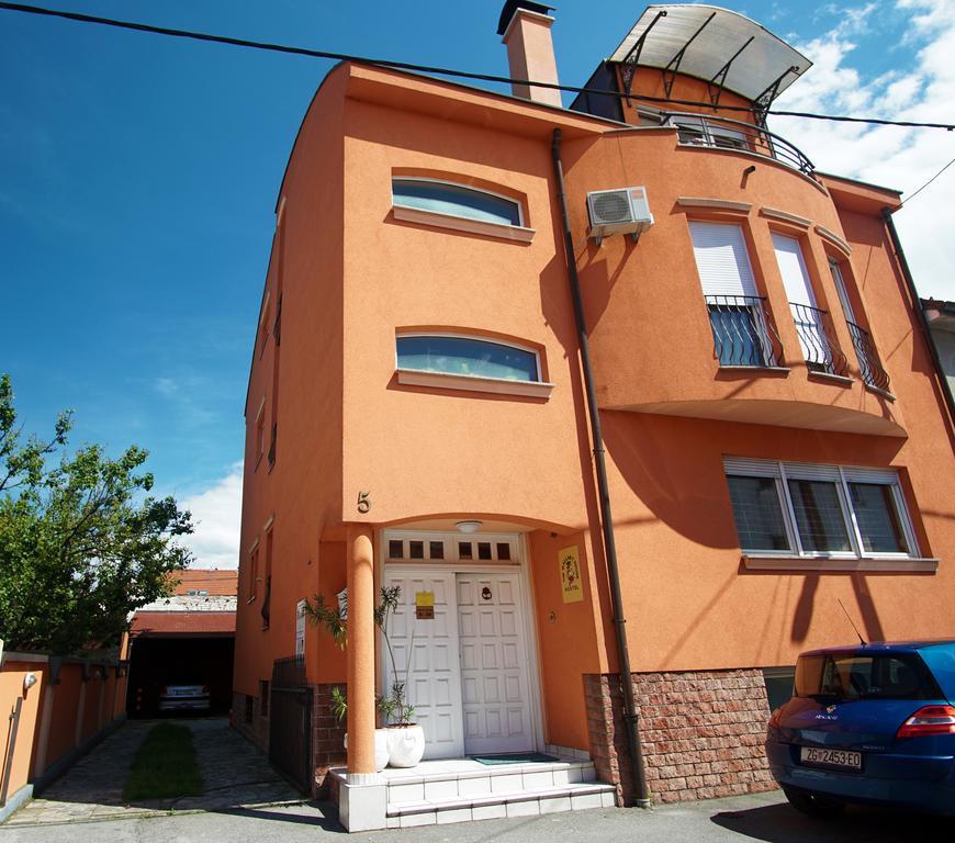 The Wallaby House Hostel Zagreb Eksteriør bilde